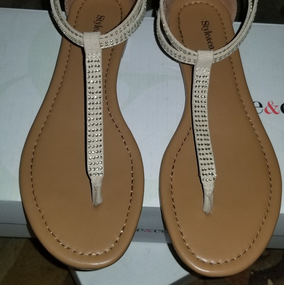 STYLE &CO 6M BRINNASND FLATS